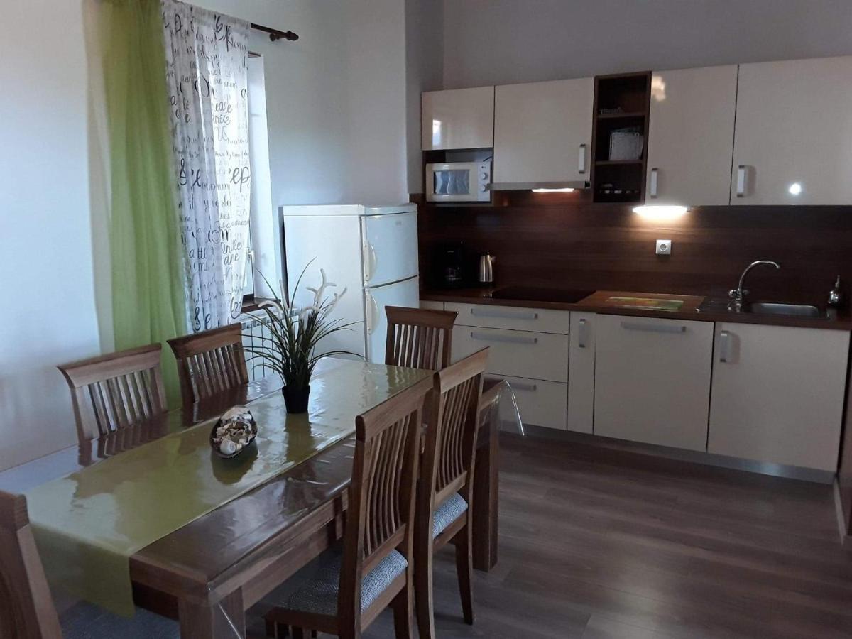 Rab Apartments Zic Kampor Екстериор снимка